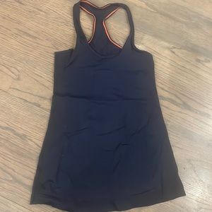 Lululemon cool racerback size 4